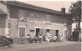 Cafe_Ave_Maria.jpg